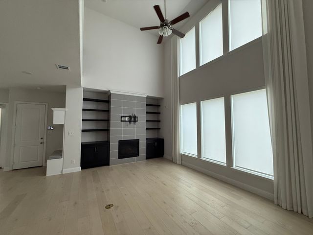 8016 Sunflower Lane, Dallas, TX 75252