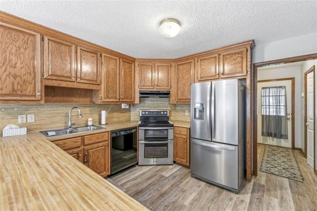 949 Smallwood Drive, Commerce, GA 30529