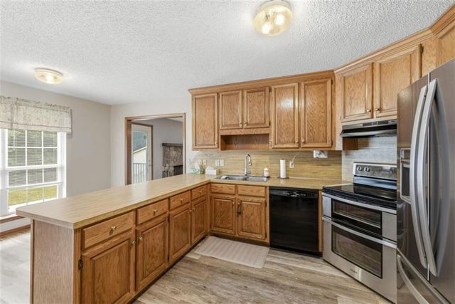949 Smallwood Drive, Commerce, GA 30529