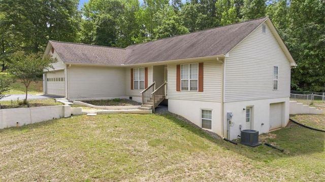 949 Smallwood Drive, Commerce, GA 30529
