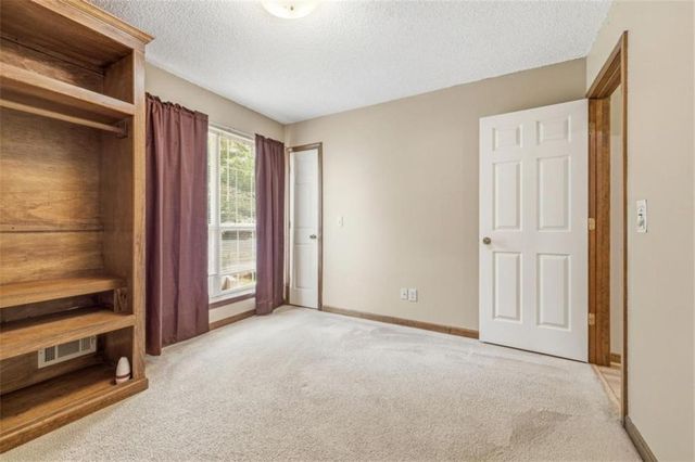 949 Smallwood Drive, Commerce, GA 30529