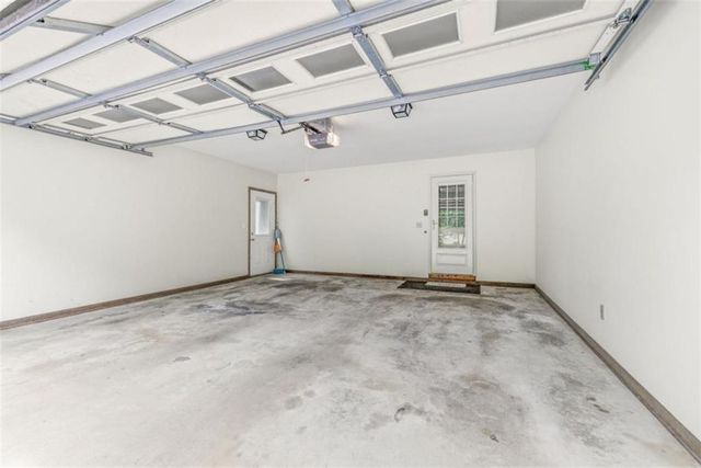 949 Smallwood Drive, Commerce, GA 30529