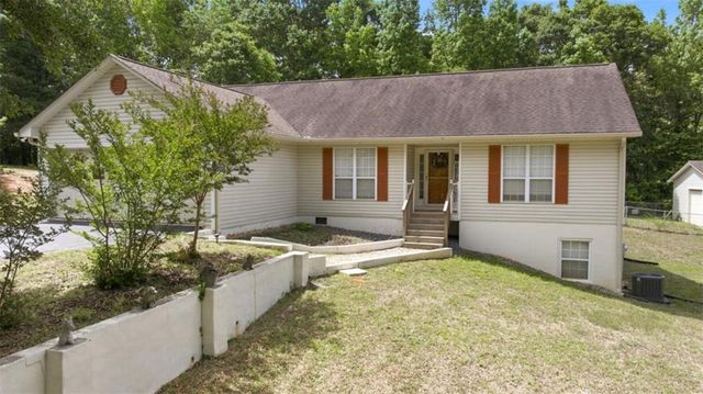 949 Smallwood Drive, Commerce, GA 30529