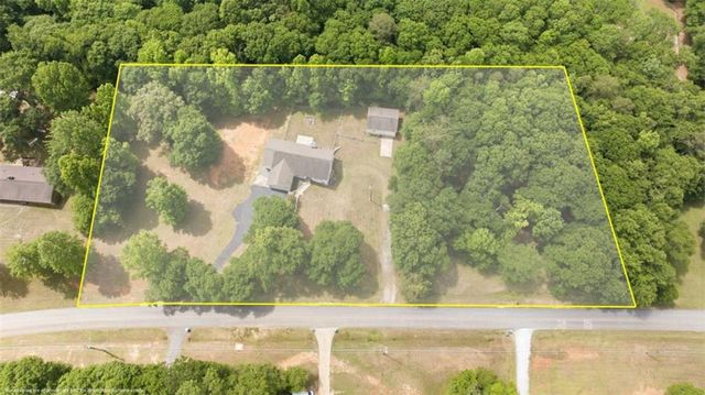 949 Smallwood Drive, Commerce, GA 30529