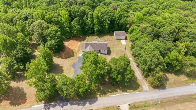 949 Smallwood Drive, Commerce, GA 30529