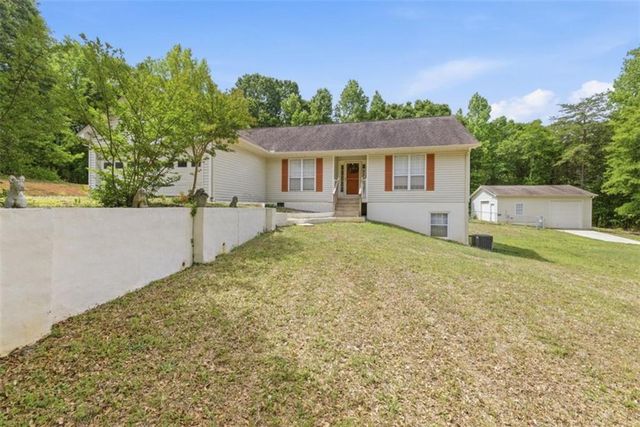 949 Smallwood Drive, Commerce, GA 30529