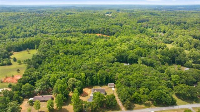 949 Smallwood Drive, Commerce, GA 30529