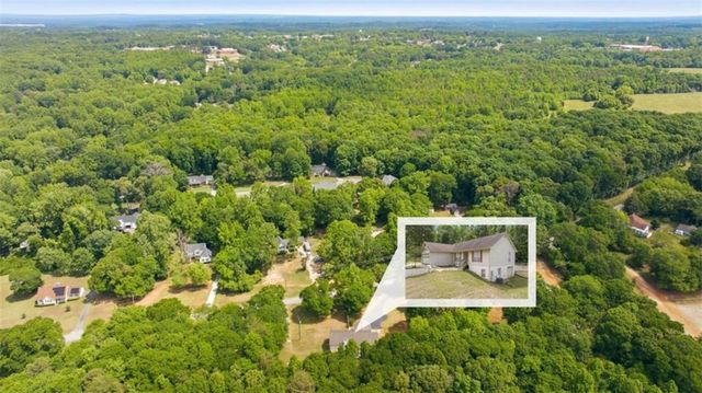 949 Smallwood Drive, Commerce, GA 30529