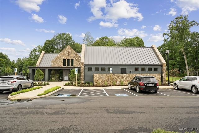 8887 Terroir Ln, New Kent, VA 23124