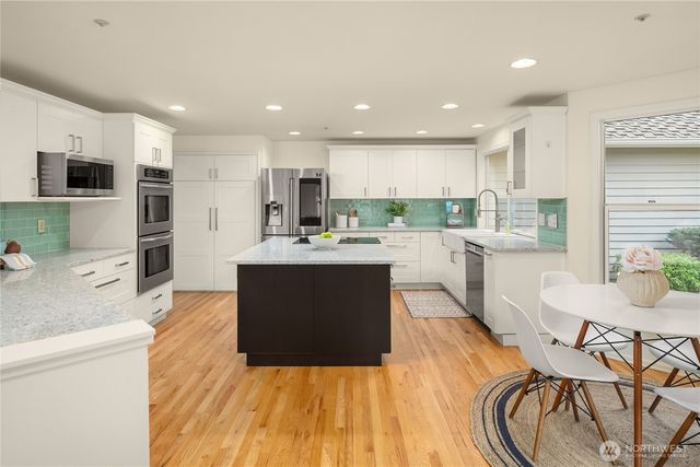 14220 SE 77th Street, Newcastle, WA 98059