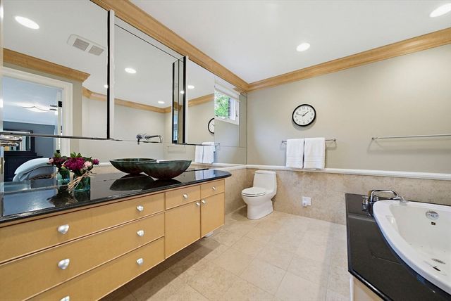 72 Beverly Road, Brookline, MA 02467