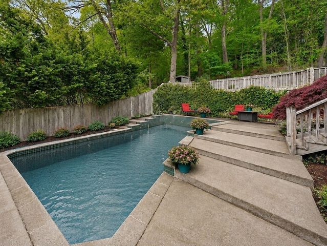 72 Beverly Road, Brookline, MA 02467