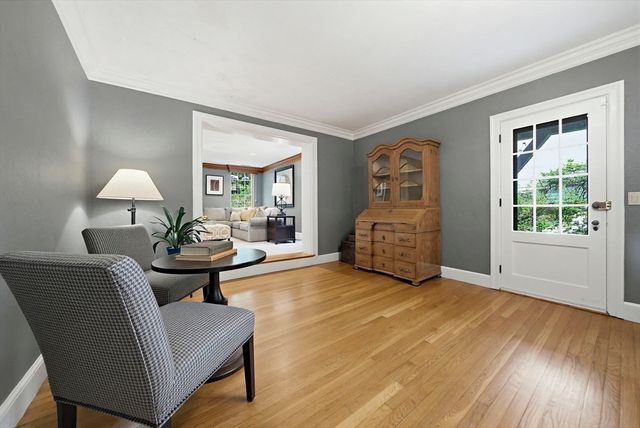 72 Beverly Road, Brookline, MA 02467