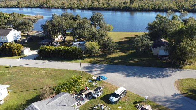 10162 SW RIVERVIEW CIRCLE, Arcadia, FL 34269