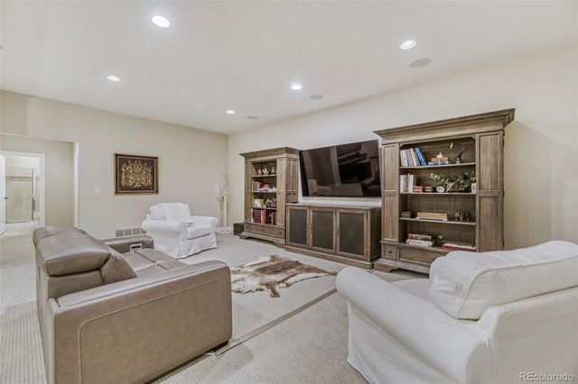 9449 Winding Hill Way, Lone Tree, CO 80124