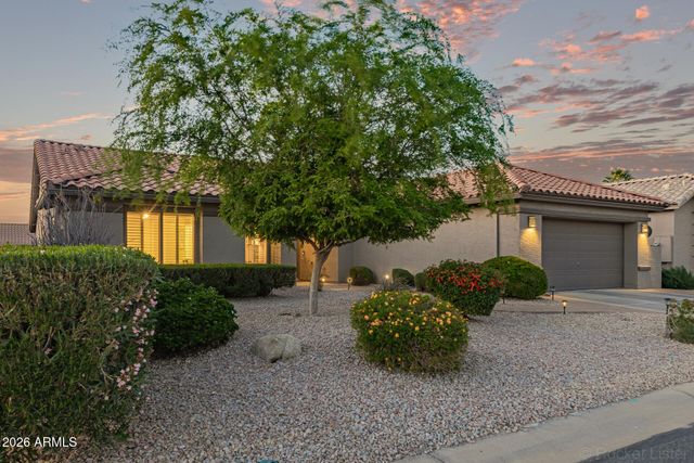 24216 S BRIARCREST Drive, Sun Lakes, AZ 85248