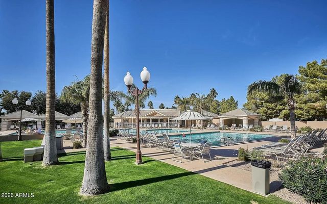 24216 S BRIARCREST Drive, Sun Lakes, AZ 85248