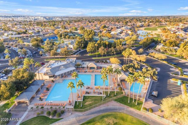 24216 S BRIARCREST Drive, Sun Lakes, AZ 85248