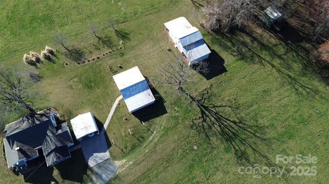 6395 Greenhorn Road, Roaring River, NC 28669