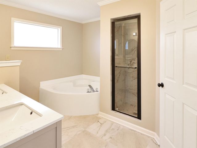 2321 VALLEY EDGE CV, Memphis, TN 38016