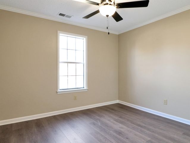 2321 VALLEY EDGE CV, Memphis, TN 38016