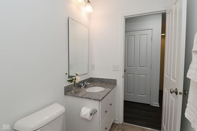 9454 Oakley Drive, Indianapolis, IN 46260