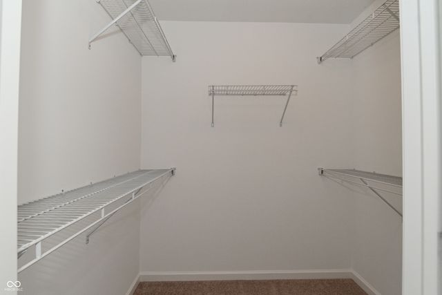 9454 Oakley Drive, Indianapolis, IN 46260