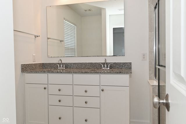 9454 Oakley Drive, Indianapolis, IN 46260