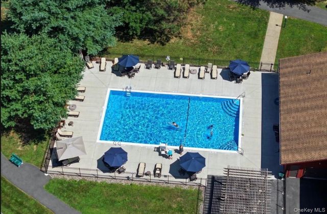 721 Hewitt Lane, New Windsor, NY 12553