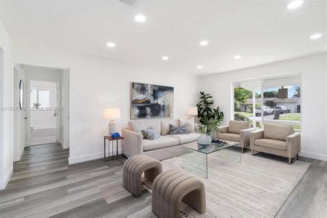 4331 NW 9th Ct, Coconut Creek, FL 33066