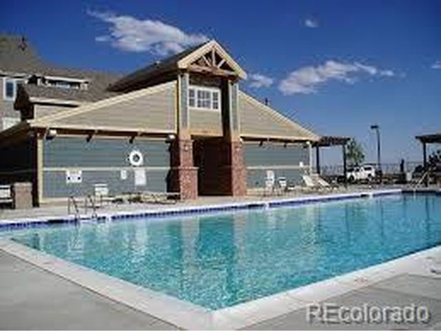 804 Summer Hawk Dr 6207, Longmont, CO 80504