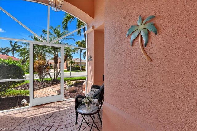 2180 Rio Nuevo DR, North Fort Myers, FL 33917
