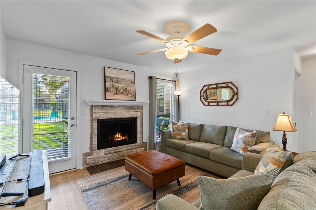 302 St Andrews K-102, Rockport, TX 78382 — photo 5