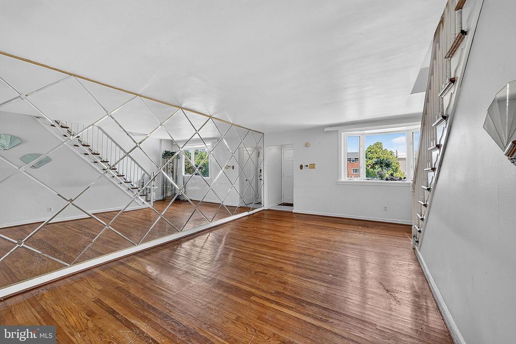 8318 THOURON AVE, PHILADELPHIA, PA 19150 — photo 4