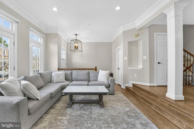 1807 BRENTRIDGE ST, Vienna, VA 22182