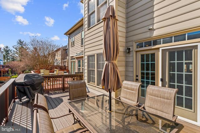 1807 BRENTRIDGE ST, Vienna, VA 22182