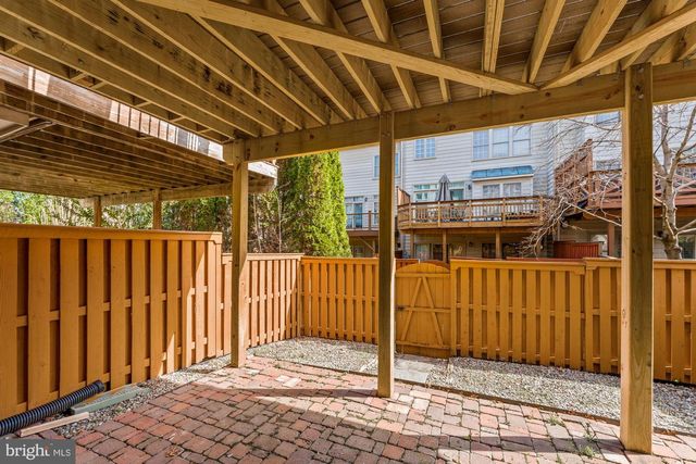 1807 BRENTRIDGE ST, Vienna, VA 22182