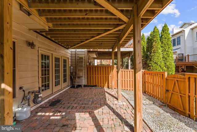 1807 BRENTRIDGE ST, Vienna, VA 22182