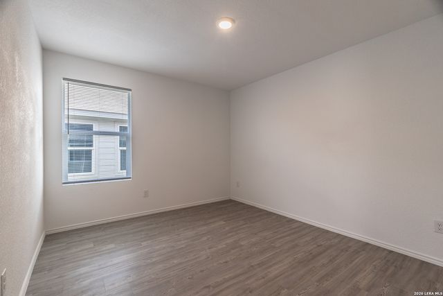 2822 Millikan Dr, Converse, TX 78109