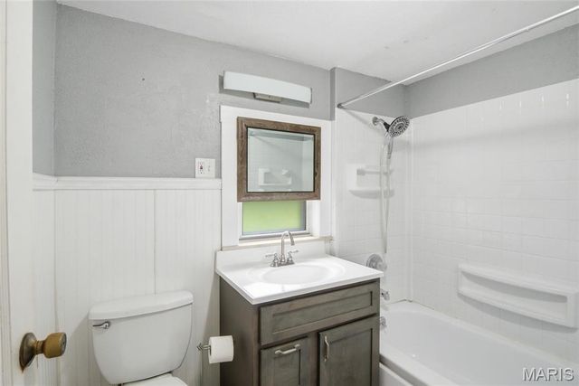 6101 W C Street, Belleville, IL 62223