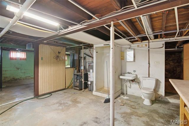 6101 W C Street, Belleville, IL 62223
