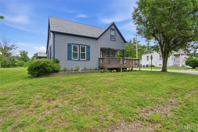 6101 W C Street, Belleville, IL 62223