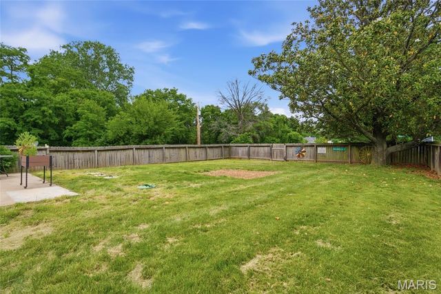 6101 W C Street, Belleville, IL 62223