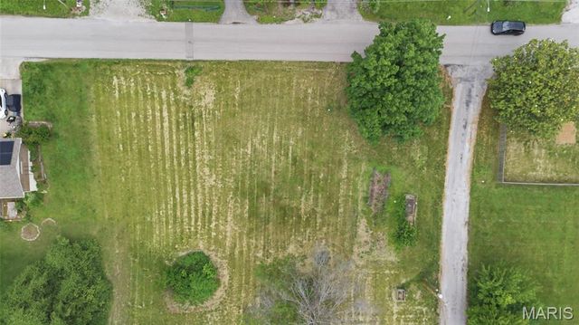 6101 W C Street, Belleville, IL 62223