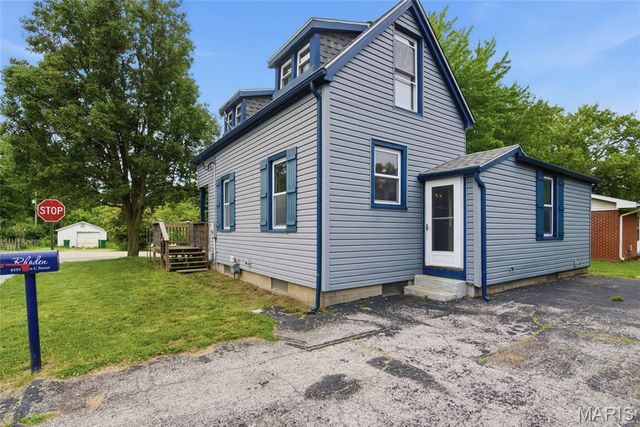 6101 W C Street, Belleville, IL 62223