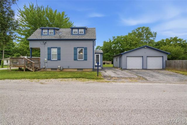 6101 W C Street, Belleville, IL 62223