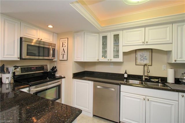 3443 Gulf Shore BLVD N 213, Naples, FL 34103