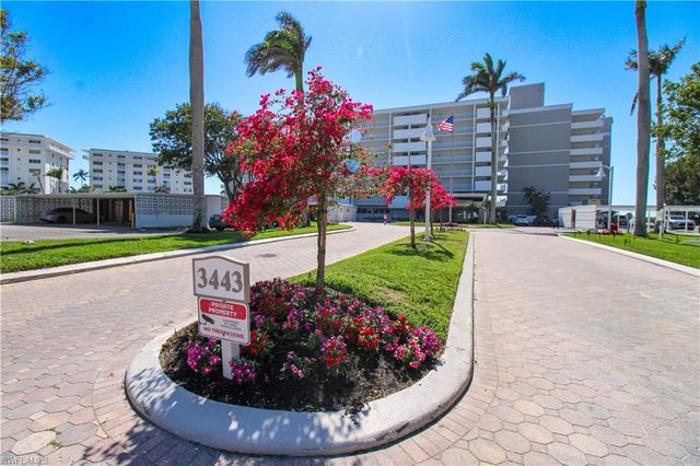 3443 Gulf Shore BLVD N 213, Naples, FL 34103