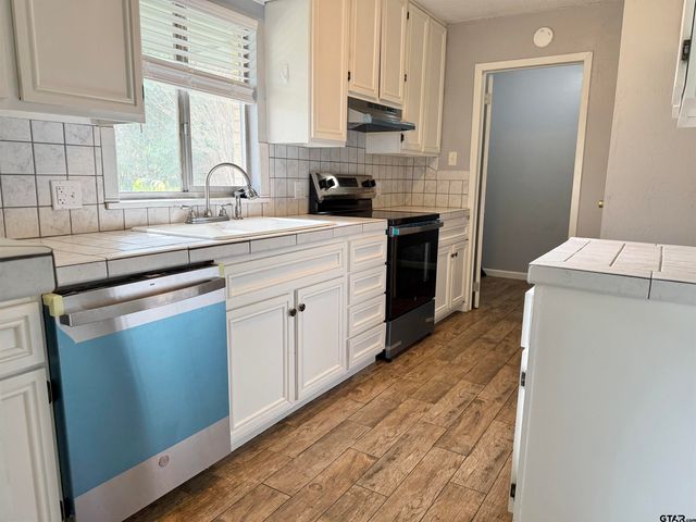 1015 Bryan St, Jacksonville, TX 75766