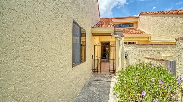 5294 HUNTINGWOOD COURT 59, Sarasota, FL 34235